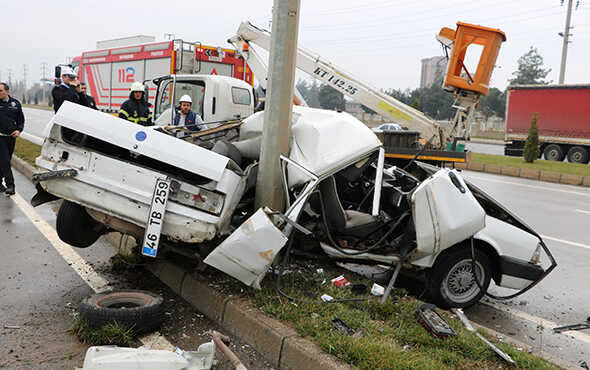 Kahramanmaraş’ta feci kaza: İkiye bölündü!