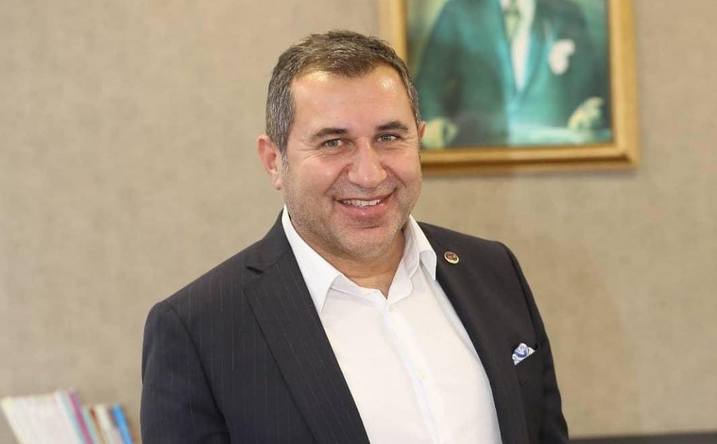 İmranlı Belediye Başkanı Murat Açıl, kazada hayatını kaybetti