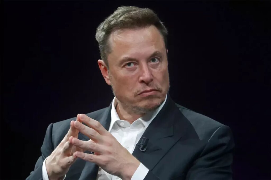 Elon Musk’tan Amerikan Merkez Bankası’na Sert Eleştiri: ‘Saçma’ İfadeleriyle Hedef Aldı