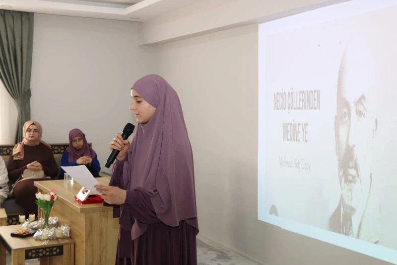 Mehmet Akif Ersoy’un Şiirleriyle Sivas’ta Özgün Bir Anma Etkinliği!