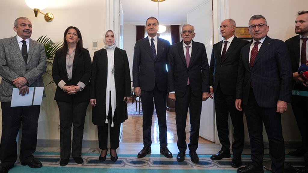 AK Parti ile DEM Parti Arasında Tarihi Görüşme Gerçekleşti