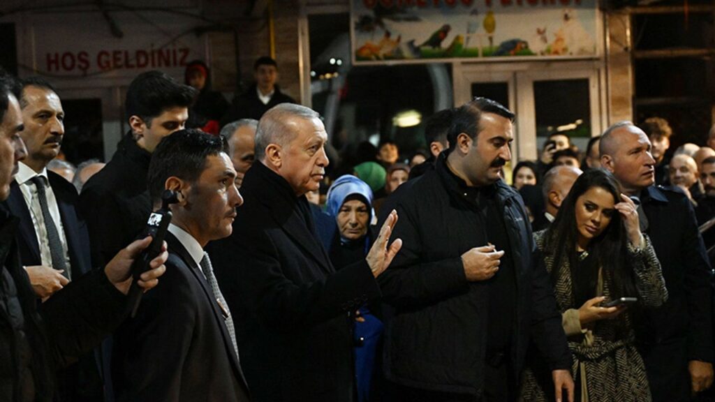 Cumhurbaşkanı Erdoğan, Memleketi Rize Güneysu’da Hasret Giderdi