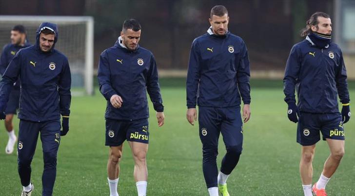 Fenerbahçe, Adana Demirspor Karşılaşması İçin Çalışmalarına Başladı