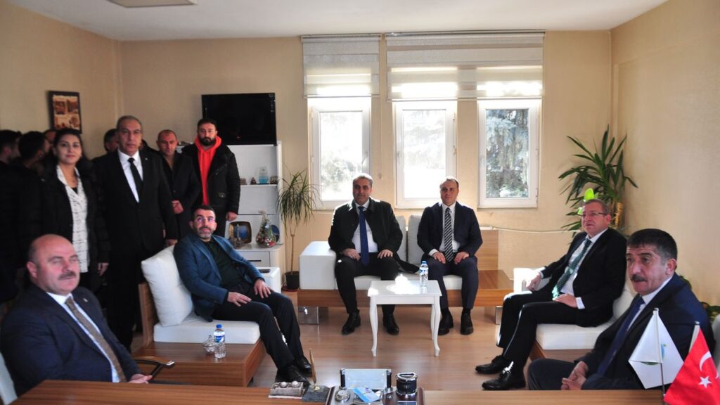 Kars Valisi Polat ve Milletvekili Çalkın, Başkan Yantemur’u Ziyaretleriyle Onurlandırdı
