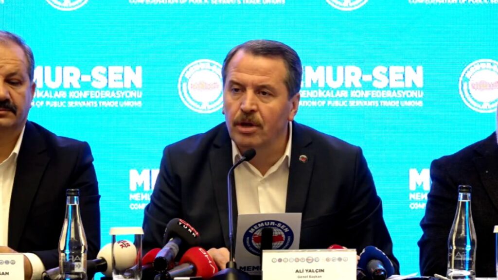 Ocak Zammını Yetersiz Bulan Memurlar, Refah Payı Talebinde Bulundu