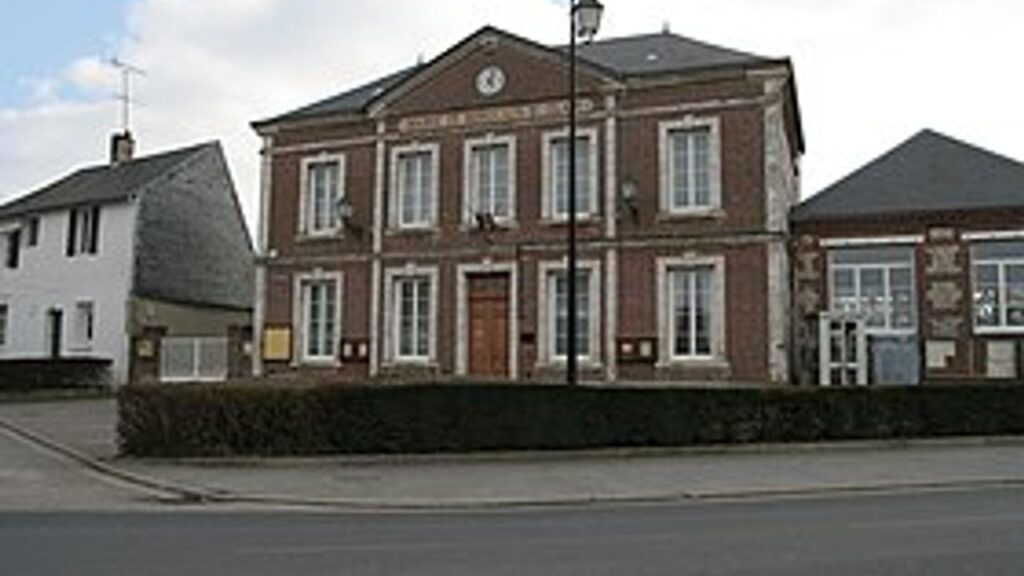 Parisli Meteorolog, Mirasını Hiç Görmediği Kasabaya Şaşırtıcı Bir Şekilde Bıraktı