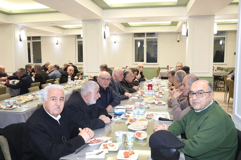 Sivas Tarım ve Orman Müdürlüğü Çalışanları Vefa Buluşmasında Bir Araya Geldi