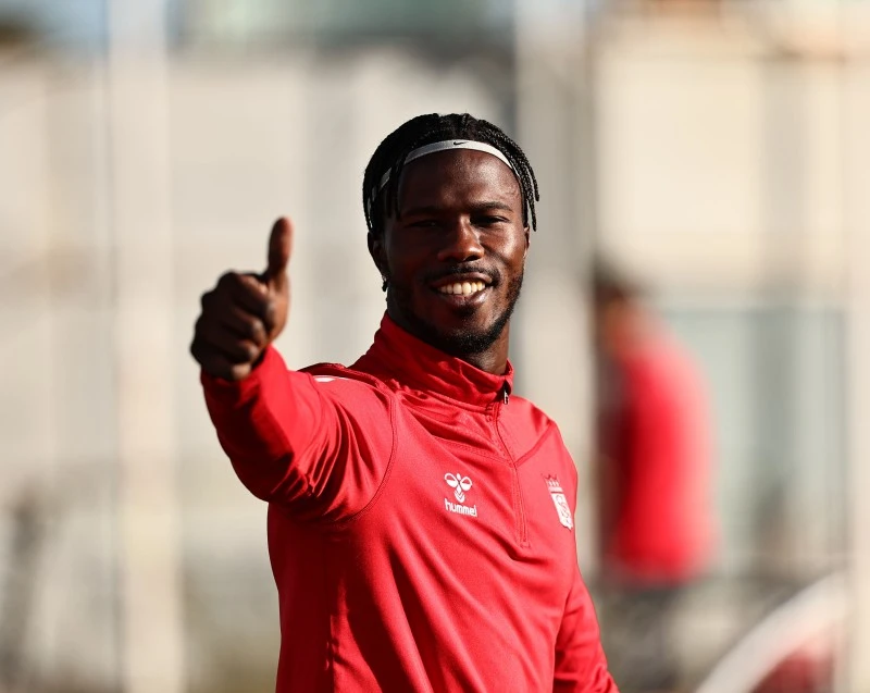 Sivasspor’un Sözleşmesini Feshettiği Keita Balde’nin Wanda Nara İddiaları
