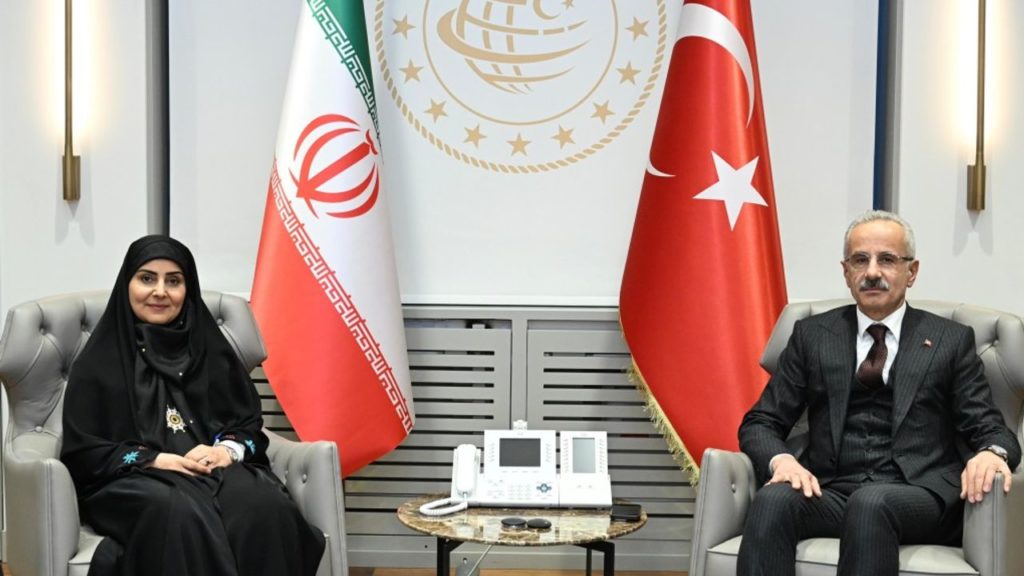 Ulaştırma ve Altyapı Bakanı Abdulkadir Uraloğlu’nun İran Temasları