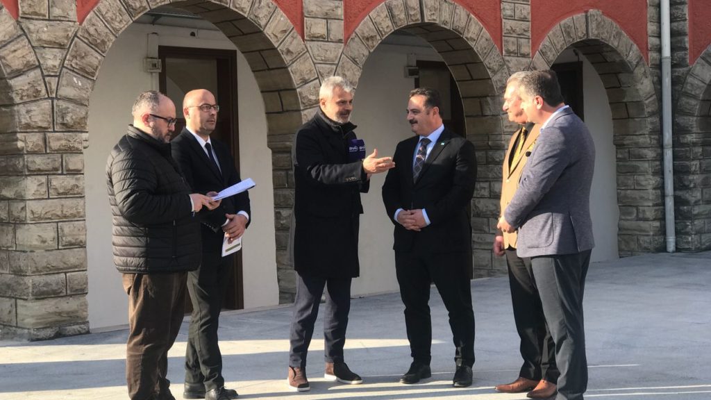 Hatay’da Canlı Yayın Programında Depremler ve Şehirdeki Faaliyetler Tartışıldı