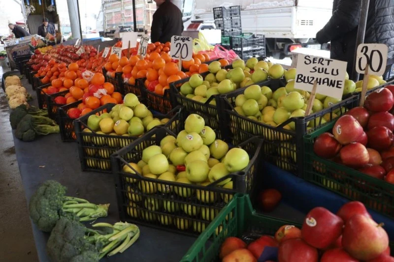İnternet Alışverişinin Tüketici ve Esnaf Üzerindeki Etkileri