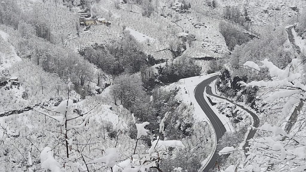 Kuvvetli Kar Yağışı Kastamonu ve Çevresinde Etkili Oluyor