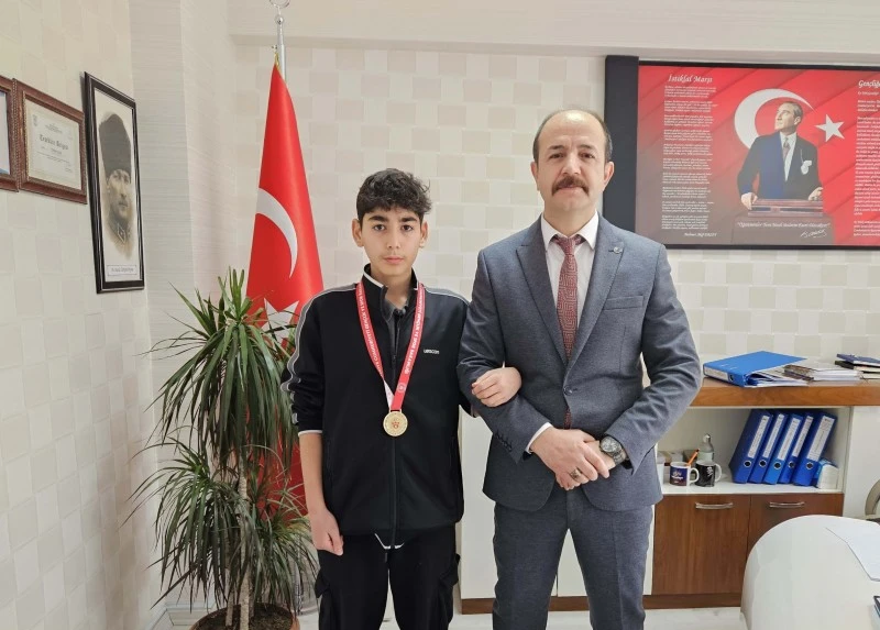 Sivas Batı Koleji’nden Taekwondo ve Teniste Büyük Başarılar