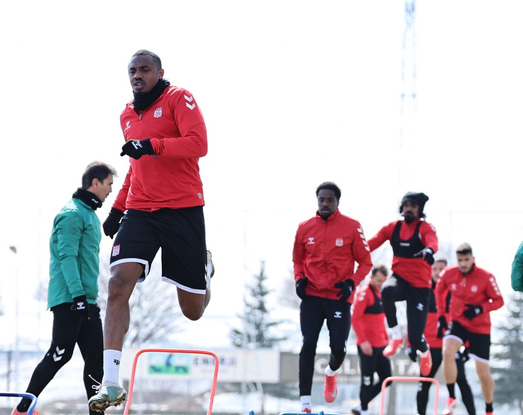 Sivasspor, Başakşehir Maçına Hazırlanıyor