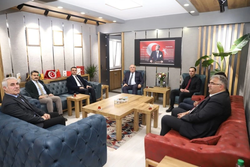 Vali Yardımcısı ve İl Özel İdaresi Genel Sekreteri’nden Eğitim Ziyareti