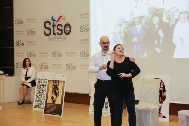 8 Mart Dünya Kadınlar Günü Etkinlikleri Sivas'ta Kutlandı