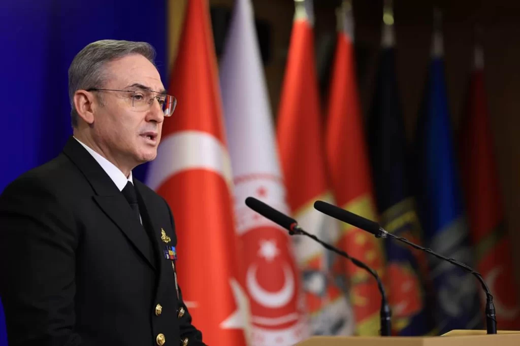 Tuğamiral Zeki Aktürk, Terörle Mücadelede 21 Teröristi Etkisiz Hale Getirildiğini Açıkladı