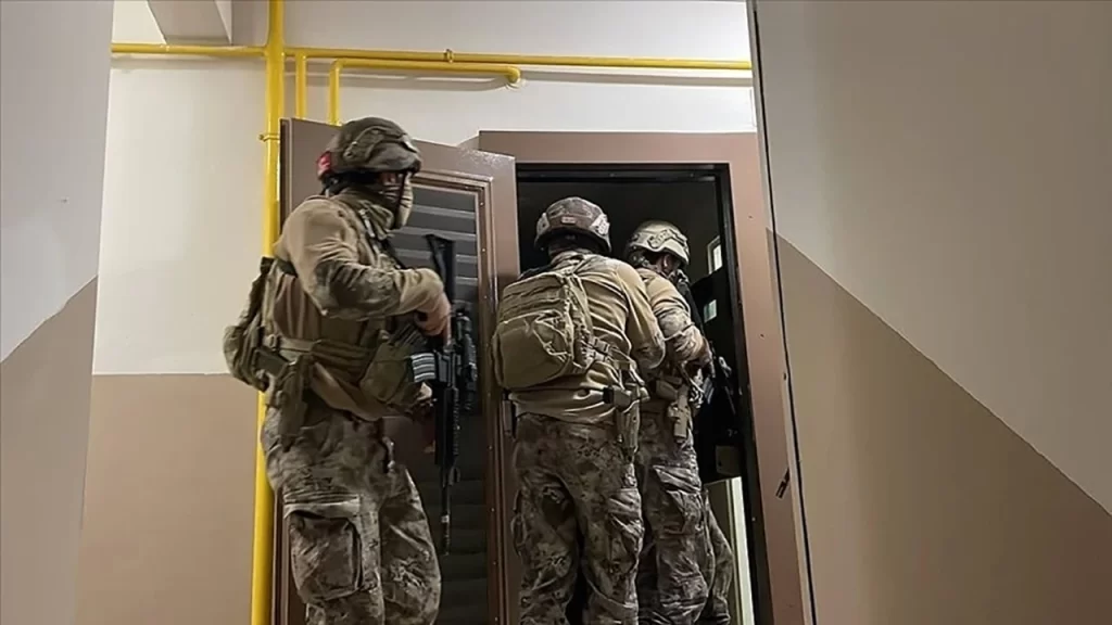 DEAŞ Operasyonunda 4 Gözaltı