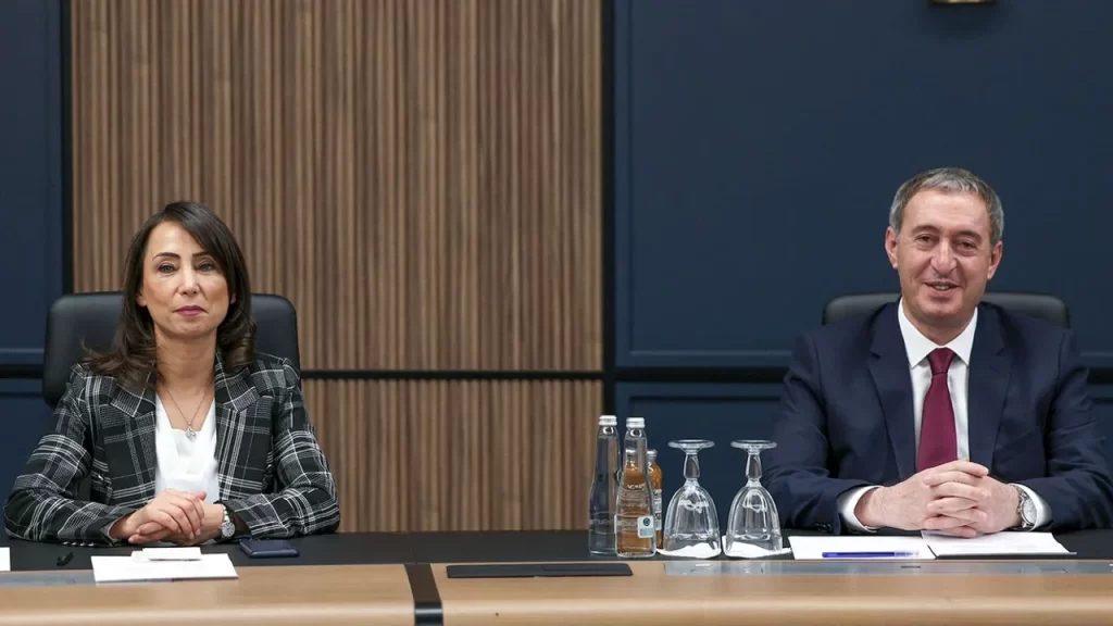 DEM Parti Siyasi Görüşmelere Devam Ediyor: MHP ve AK Parti ile Toplantılar