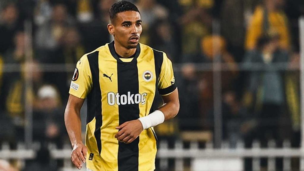 Fenerbahçe, Rangers’a 3-1 Mağlup Oluyor