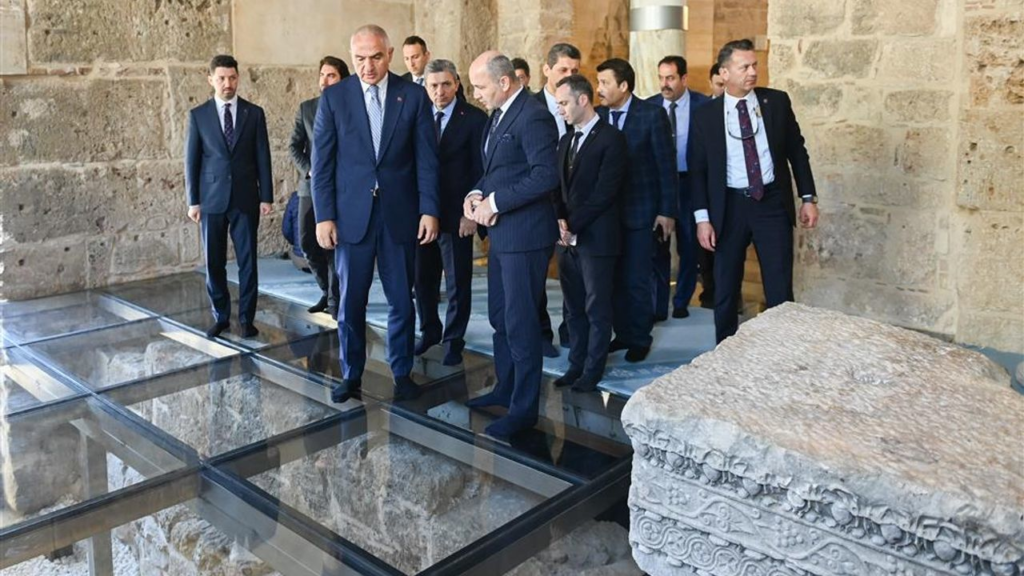 İstanbul’da Tarihi Şehzade Korkut Camii’nin Restorasyonu Tamamlandı