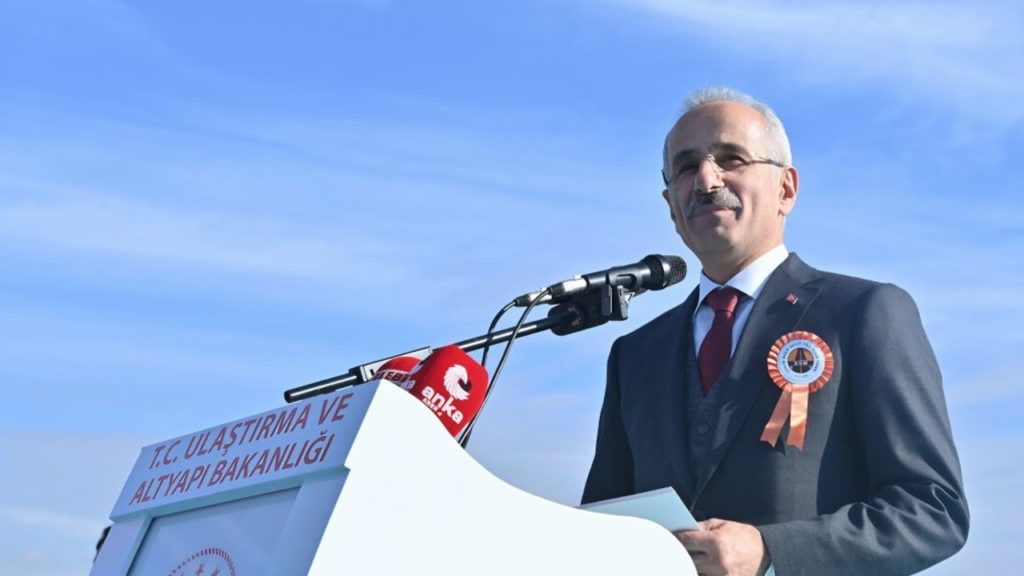 Oyalı Ayrımı-Cizre Devlet Yolu Beton Standardına Geçiyor