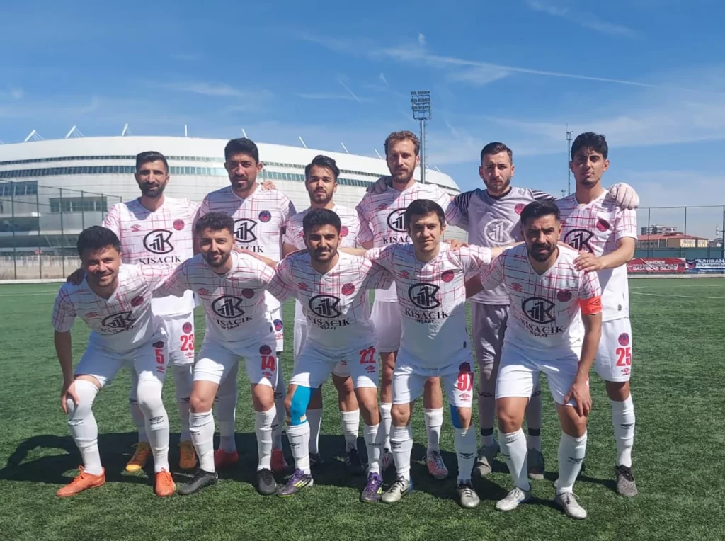 Sivas Dört Eylül Futbol A.Ş, Elbistanspor’u 3-0 Mağlup Etti