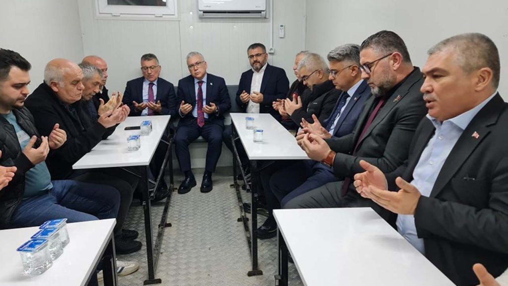 Sivas’ta Şehit Astsubay Kıdemli Çavuş’a Taziye Ziyareti