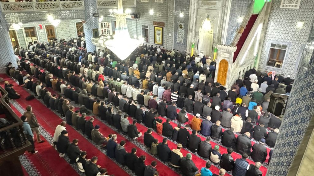 Ramazan Ayında Teravih Namazı ve Kılınışı