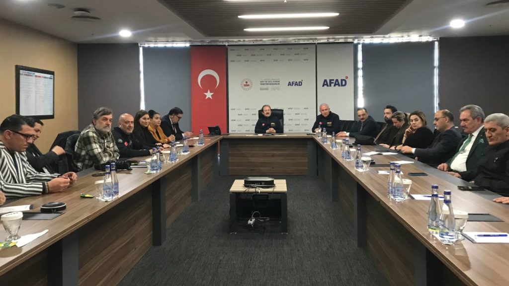 TİMBİR Heyetinin AFAD Ziyareti ve Afet Yönetimi Üzerine Görüşmeler