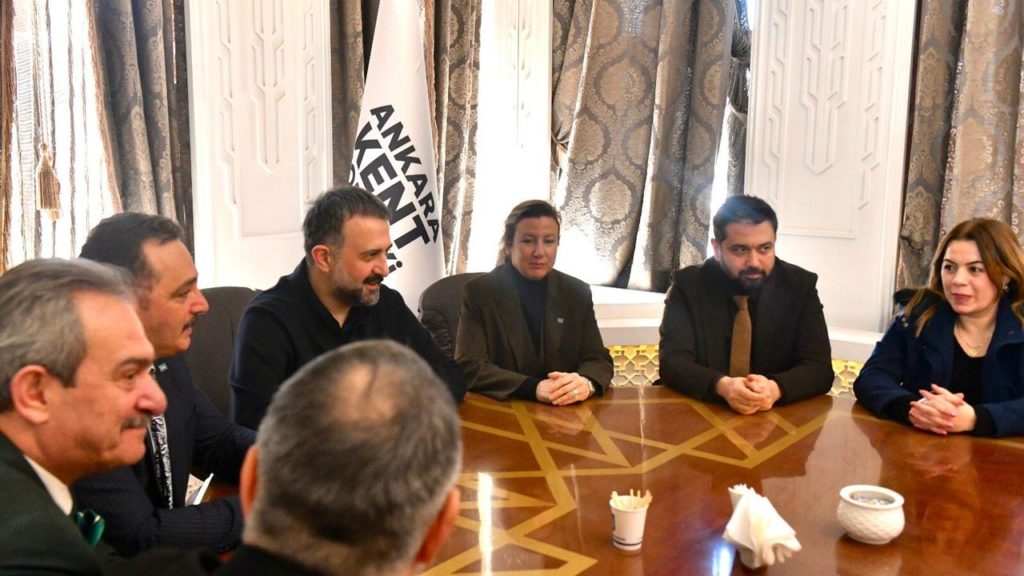 TİMBİR İkinci Yıl Dönümünü Kutladı ve Yerel Medyanın Gücüne Dikkat Çekti