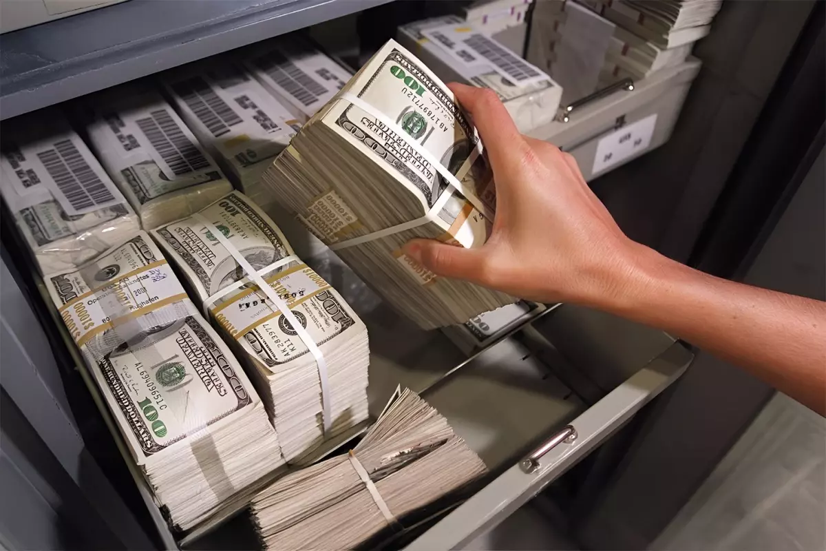 Trump’ın Ekonomi Politikasında Zorluklar ve Goldman Sachs’ın Tahmin Revizyonu