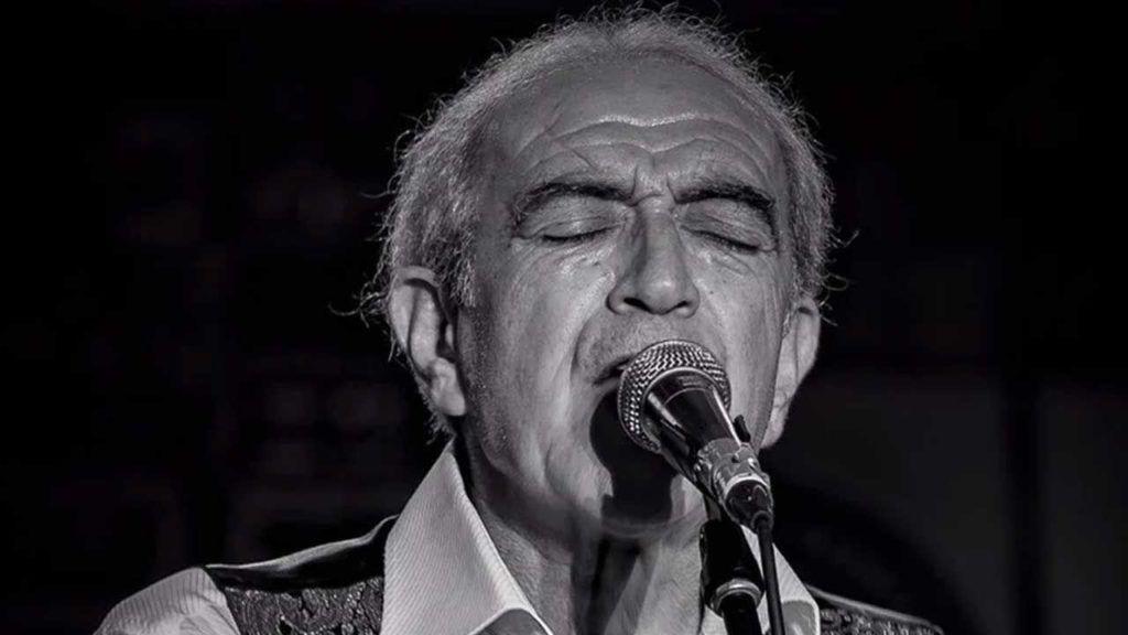 Türk Müziğinin Duayeni Edip Akbayram Hayatını Kaybetti