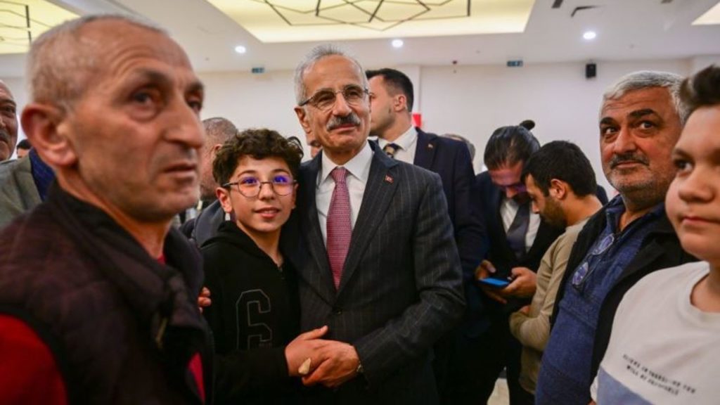 Ulaştırma ve Altyapı Bakanı Uraloğlu’ndan Ankara Ulaşım Projeleri Açıklamaları