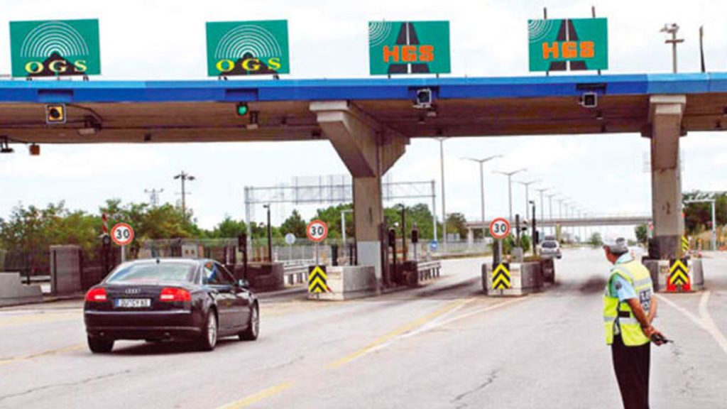 Ulaştırma ve Altyapı Bakanı Uraloğlu’ndan Otoyol Altyapısı Hakkında Açıklamalar