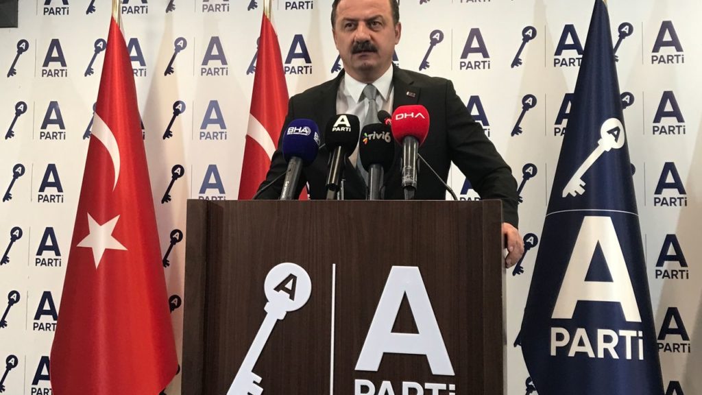 Yavuz Ağıralioğlu’ndan PYD, MHP ve AK Parti Politikalarına Eleştiriler