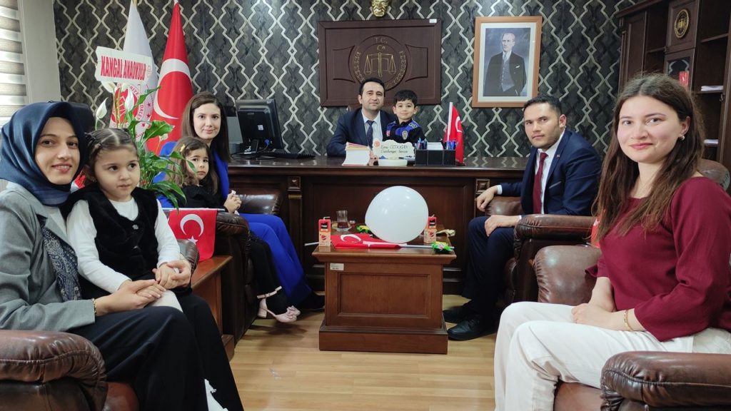 23 Nisan Ulusal Egemenlik ve Çocuk Bayramı’nda Kangal Adliyesi’nde Özel Gün