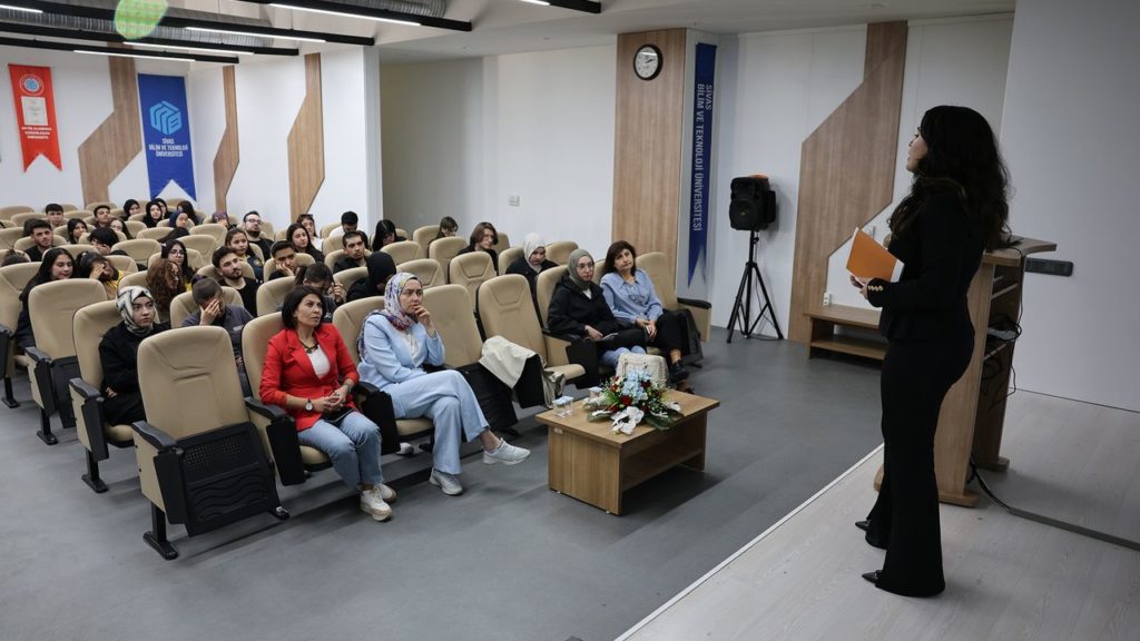 Aile İçi İletişim Konusunda Farkındalık Eğitimi Verildi