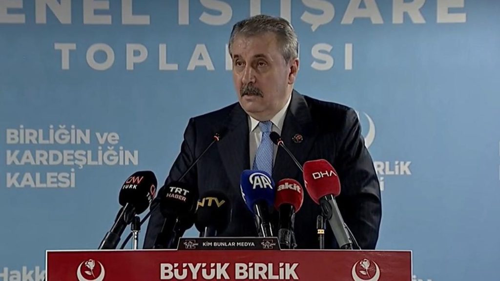 BBP Lideri Destici: Türkiye’nin Problemlerinin Tek Çözüm Adresi Büyük Birlik Partisi