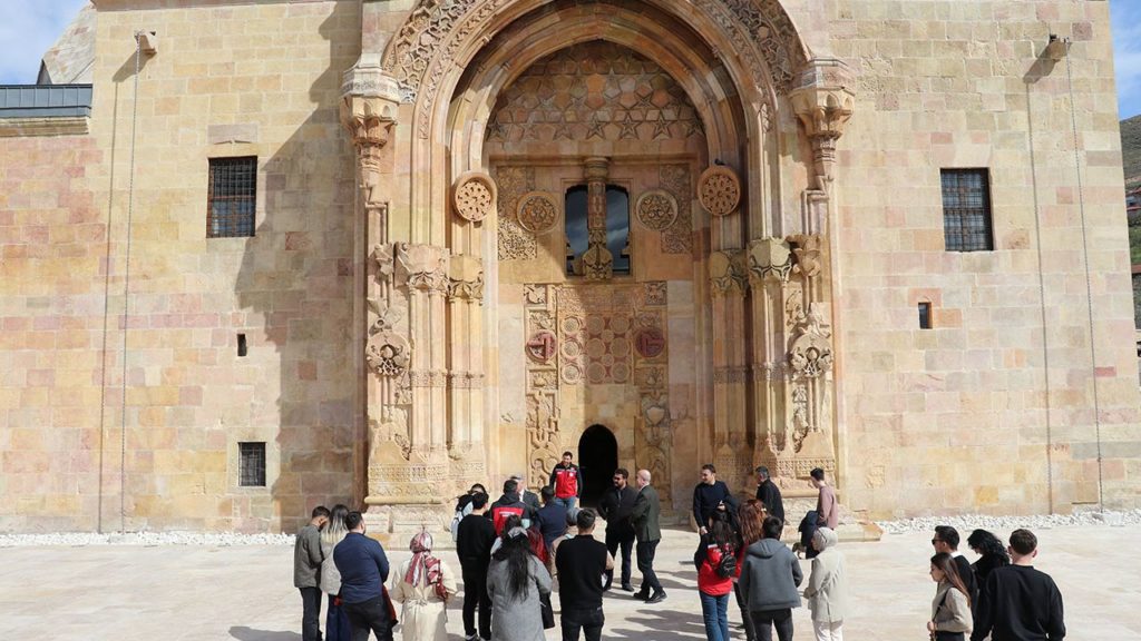 Divriği’de Evlenecek Çiftler için Özel Etkinlik