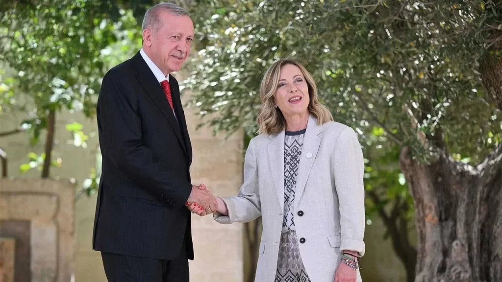 Erdoğan ve Meloni’den Ortak Açıklamalar: Türkiye-İtalya İlişkileri ve Güncel Gelişmeler