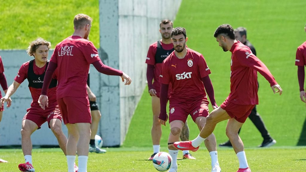 Galatasaray, Konyaspor Maçı Hazırlıklarını Tamamladı