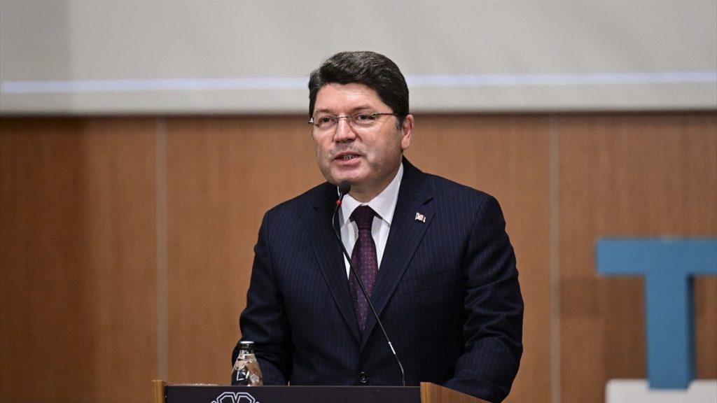 Adalet Bakanı Tunç: “Pazarlık Söz Konusu Değil, Terörle Mücadele Sürecek”