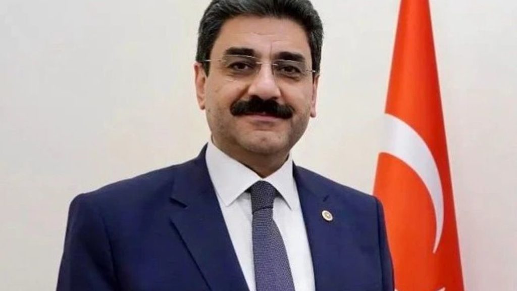 Hakan Aksu’dan 23 Nisan Ulusal Egemenlik ve Çocuk Bayramı Mesajı