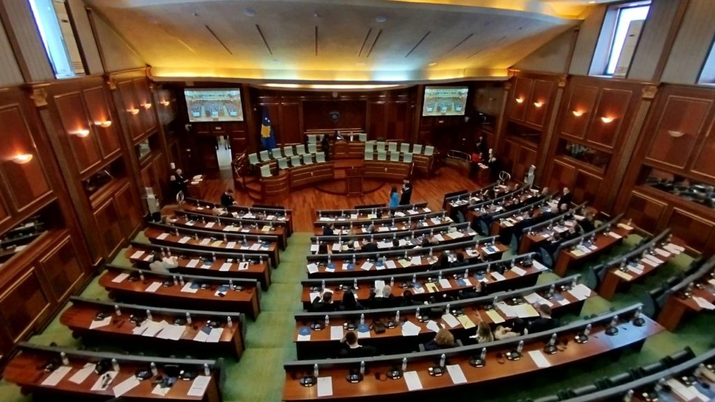 Kosova Meclisi’nde Genel Kurul Oturumları Yeniden Başladı