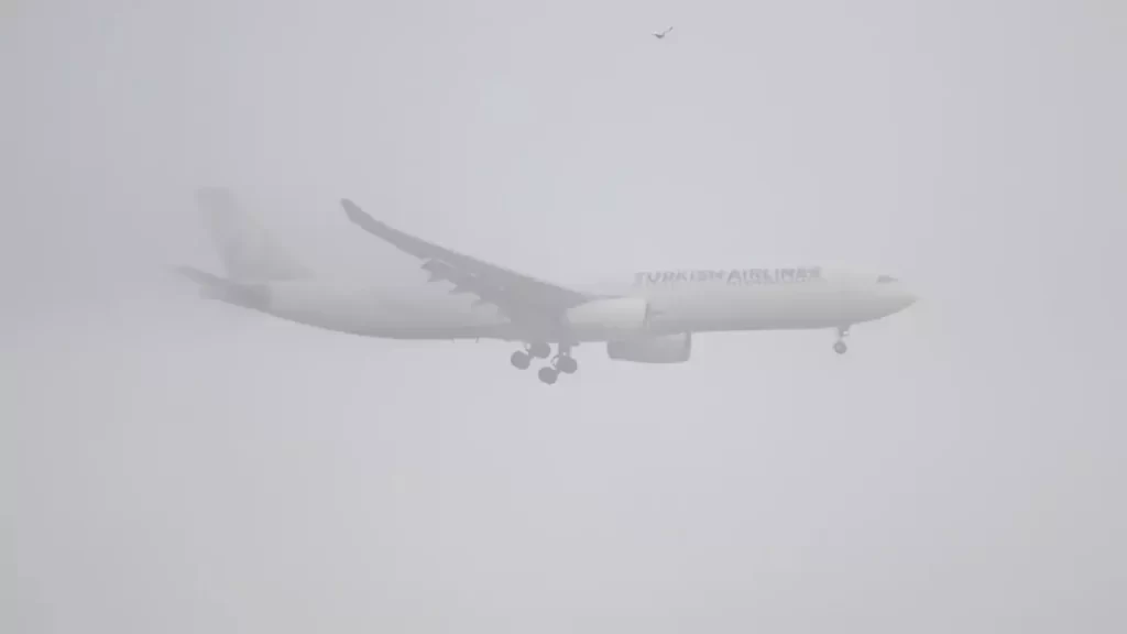 Orta ve Doğu Karadeniz’de Sis Ulaşımda Aksamalara Neden Oldu