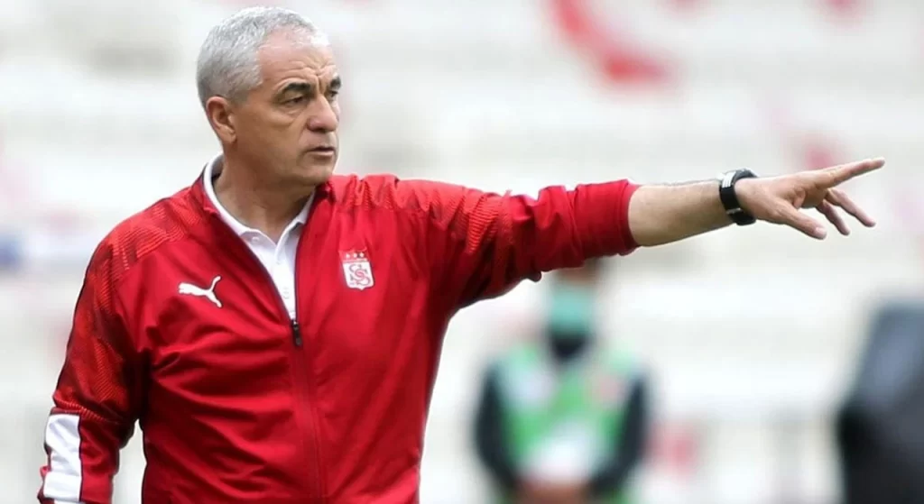 Rıza Çalımbay, Antalyaspor’a Karşı 31. Randevusuna Çıkıyor