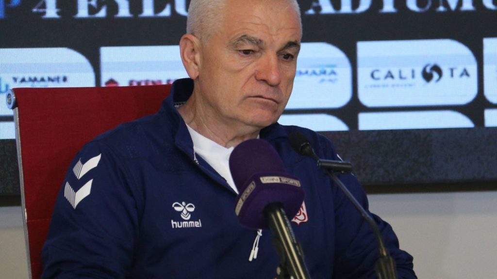 Rıza Çalımbay: “Kazanmamız Şarttı, Bu Oyunun Üzerine Çıkmalıyız”