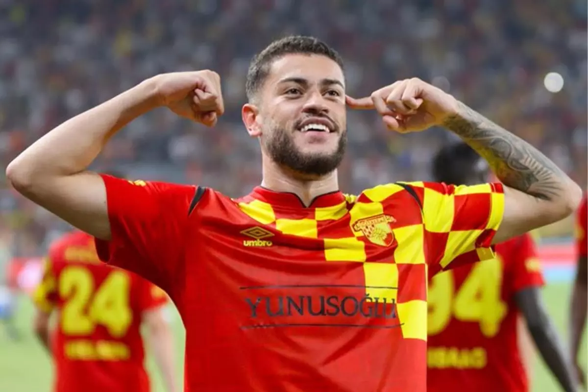 Romulo’ya Avrupa’dan İlgi Artıyor: Ajax Transfer Listesinde