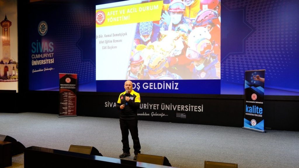 Sivas Cumhuriyet Üniversitesi’nde Yönetici Oryantasyon Programı Düzenlendi